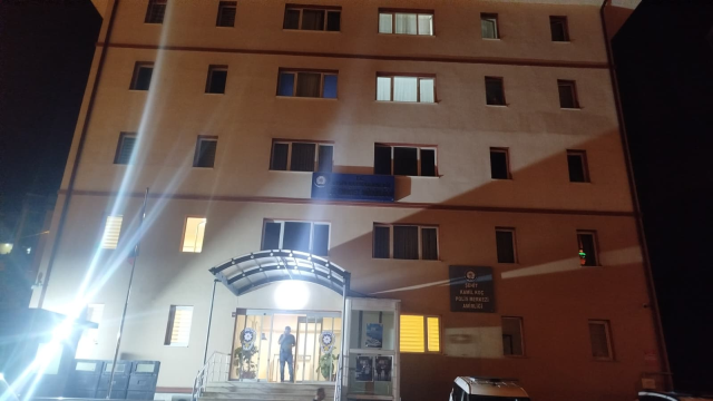 Trabzon'da emniyet müdürlüğünün bahçesine İHA düştü