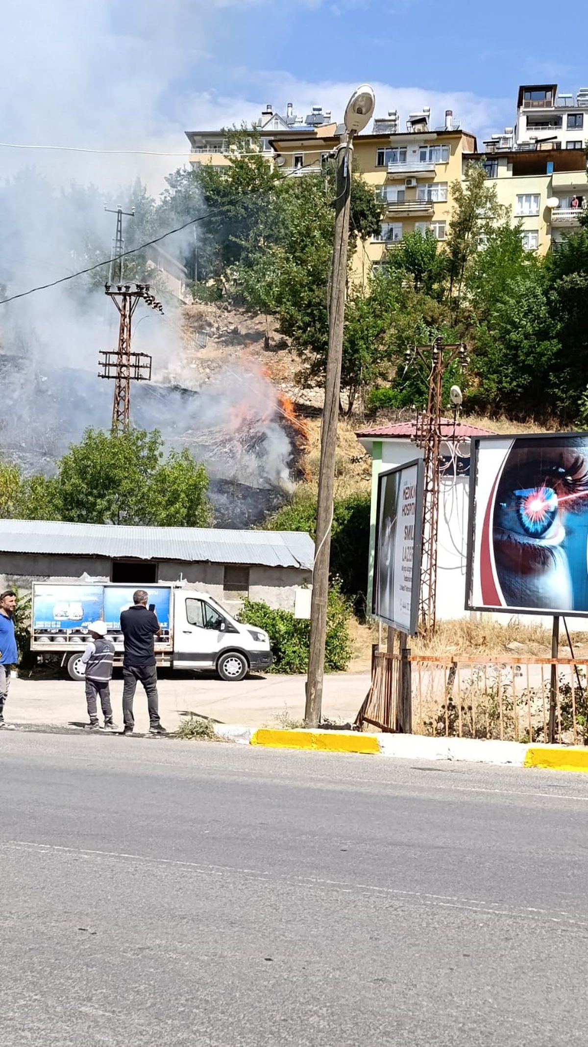 Tunceli\'de Yangın Korkuttu