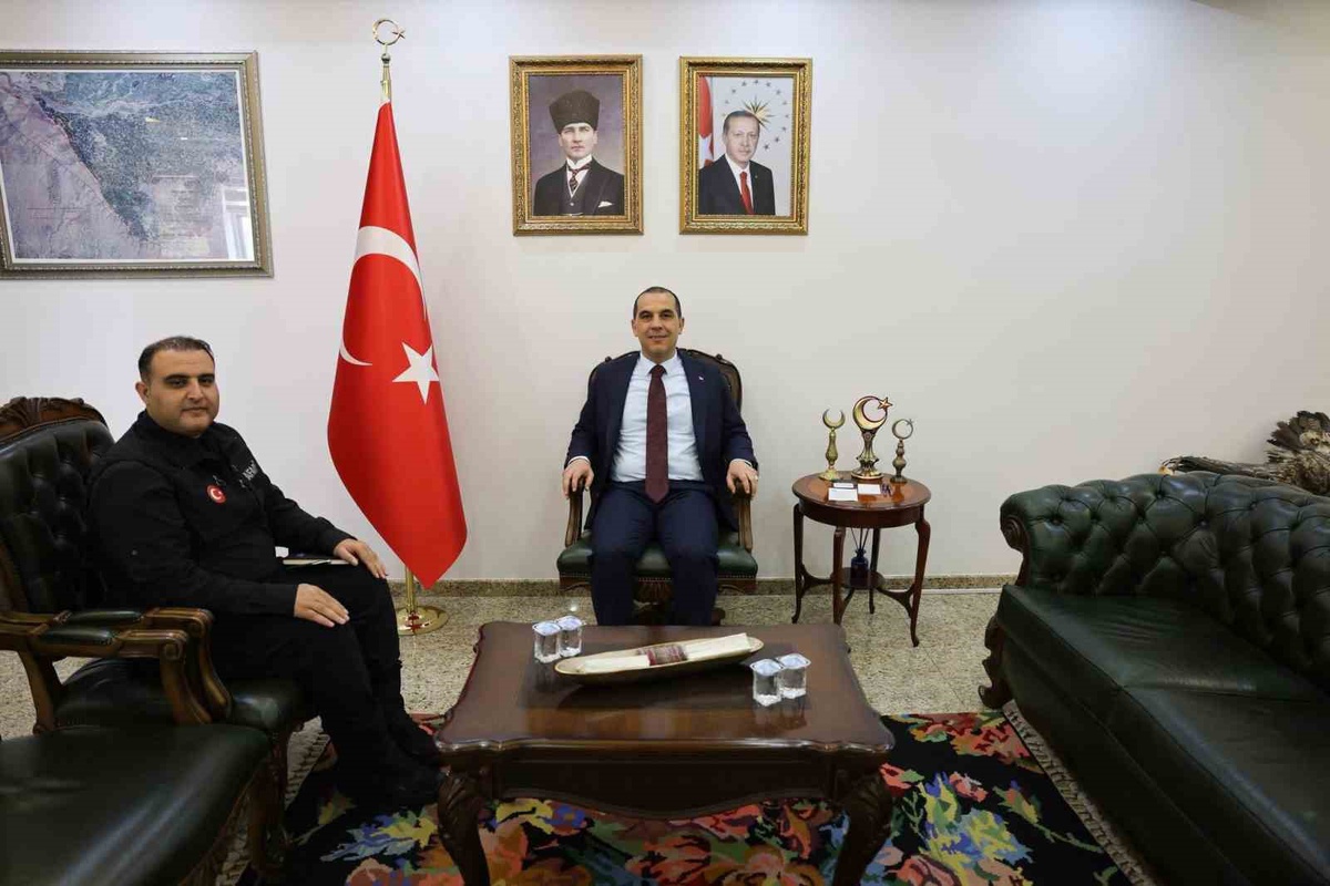 Vali Taşolar, Yeni AFAD Müdürü Şeyda\'yı Kabul Etti