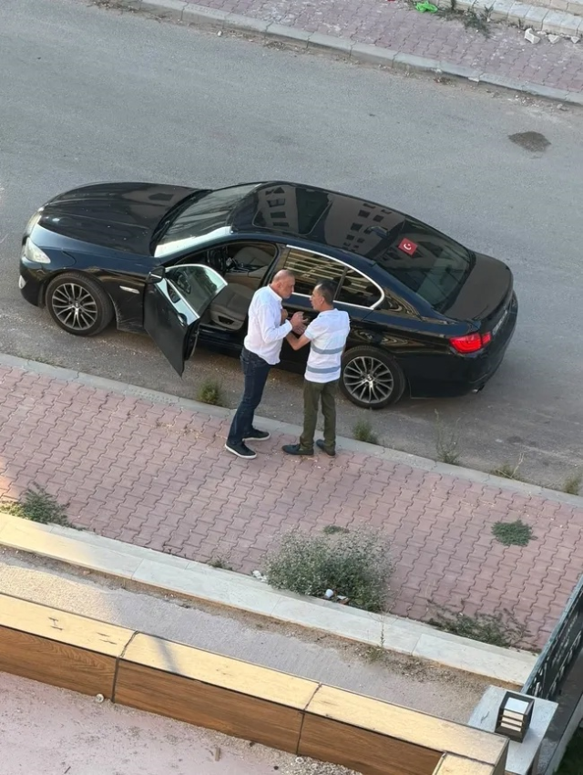 Yeni Parti Gaziantep Milletvekili Melih Meriç'e bıçaklı saldırı! Hastaneye kaldırıldı