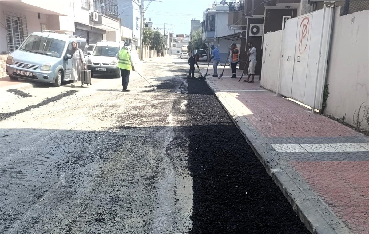Mersin\'de Yol Yenileme Çalışmaları Devam Ediyor