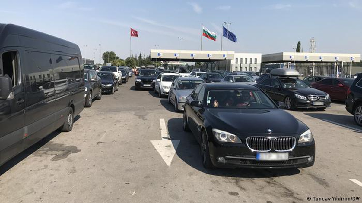 İncir Kasalarındaki Silah Skandalı