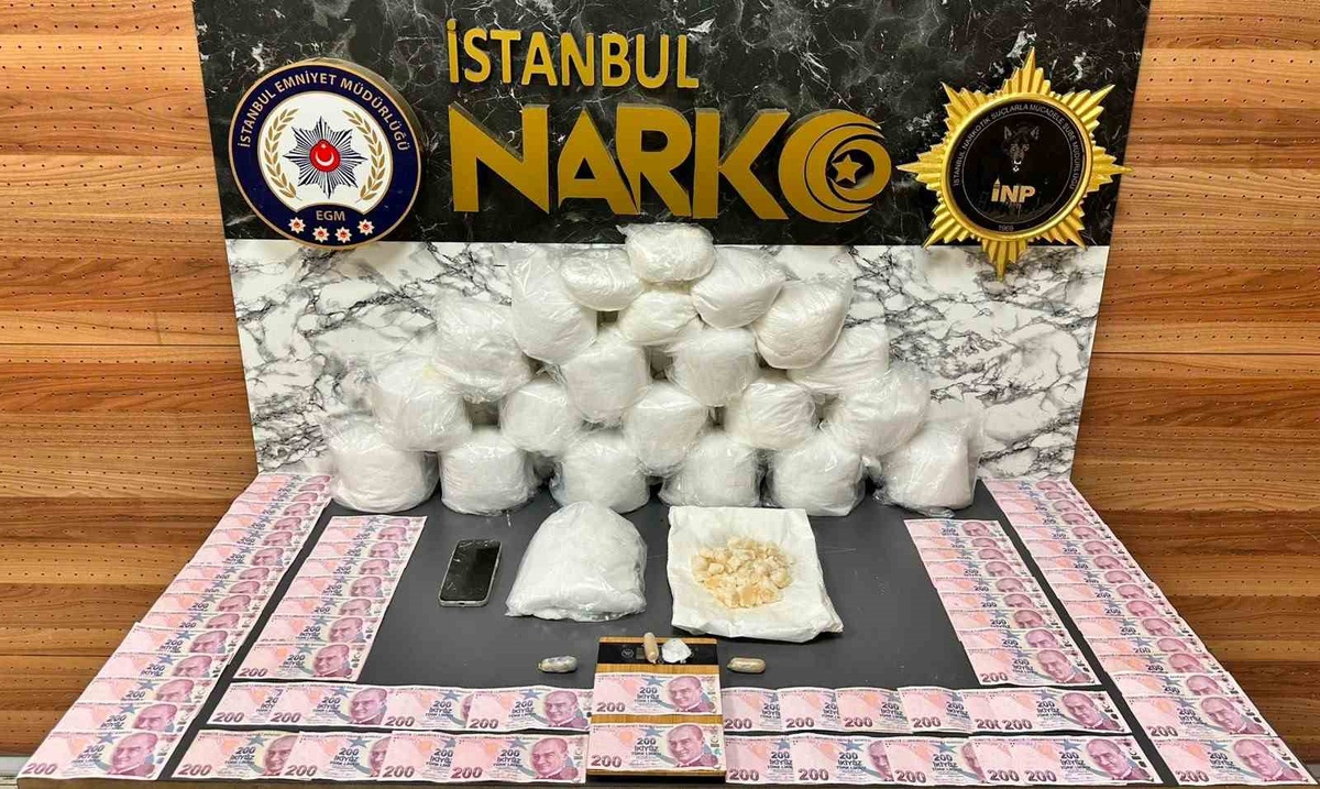 İstanbul\'da Uyuşturucu Operasyonu