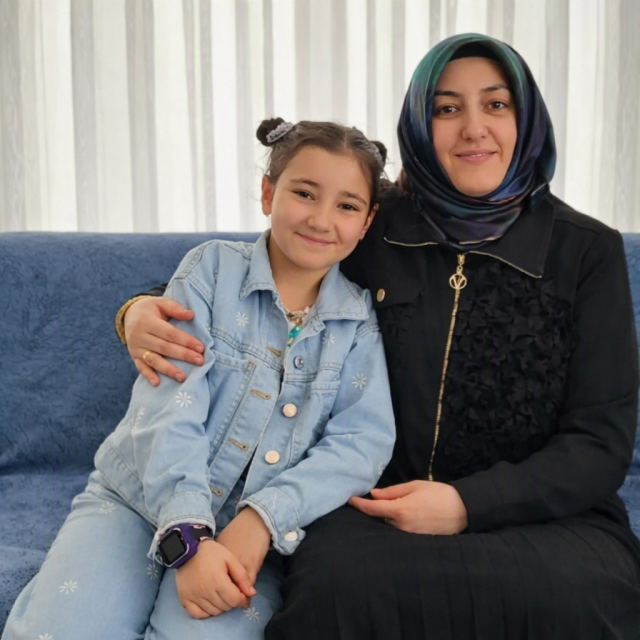 Aynı kaderi paylaştılar! Yan yana defnedildiler