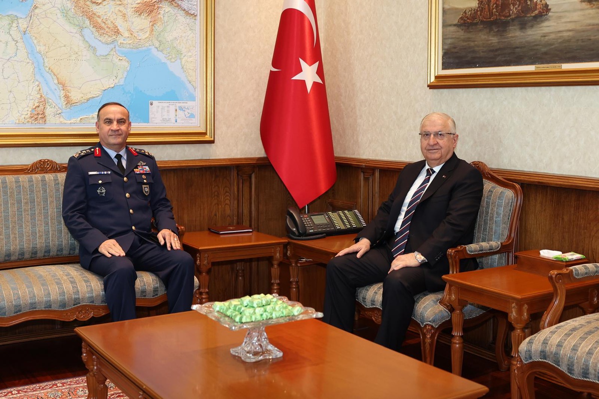 Bakan Güler, Dalkıran\'ı Kabul Etti