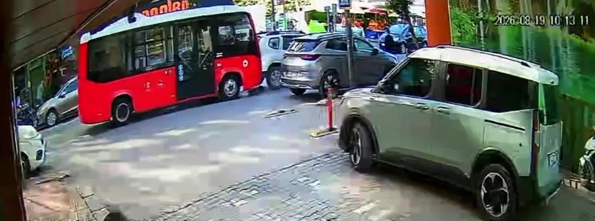 Bandırma\'da Yaya Geçidi Kazası