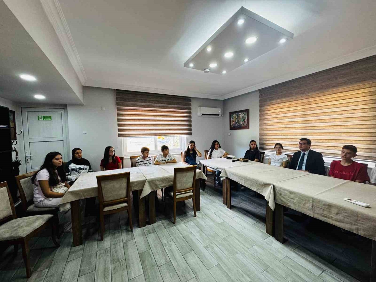 Bozdoğan\'da LGS Başarılı Öğrencilere Ödül