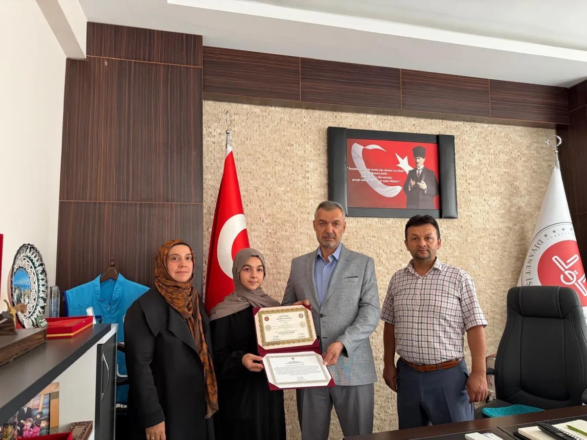 12 Yaşında Hafızlık Tamamladı