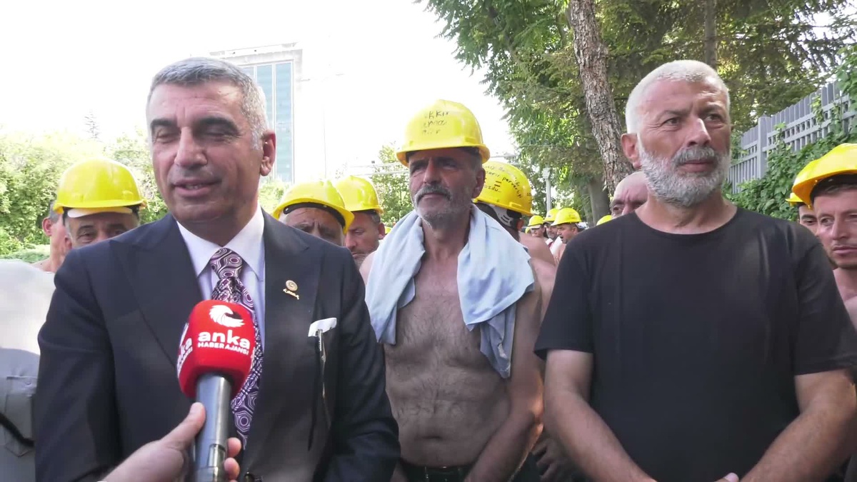 CHP\'li Erol, Madencilerin Eylemini Ziyaret Etti