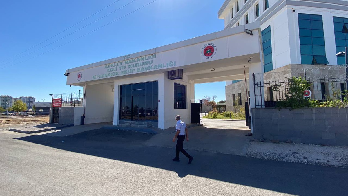 Diyarbakır\'da Kaza: Rojda Duran Hayatını Kaybetti