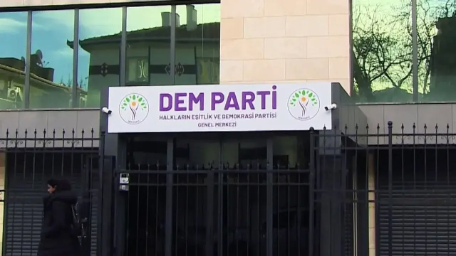 DEM Parti'den Diyarbakır’da 4 eş başkan hakkında geçici uzaklaştırma kararı