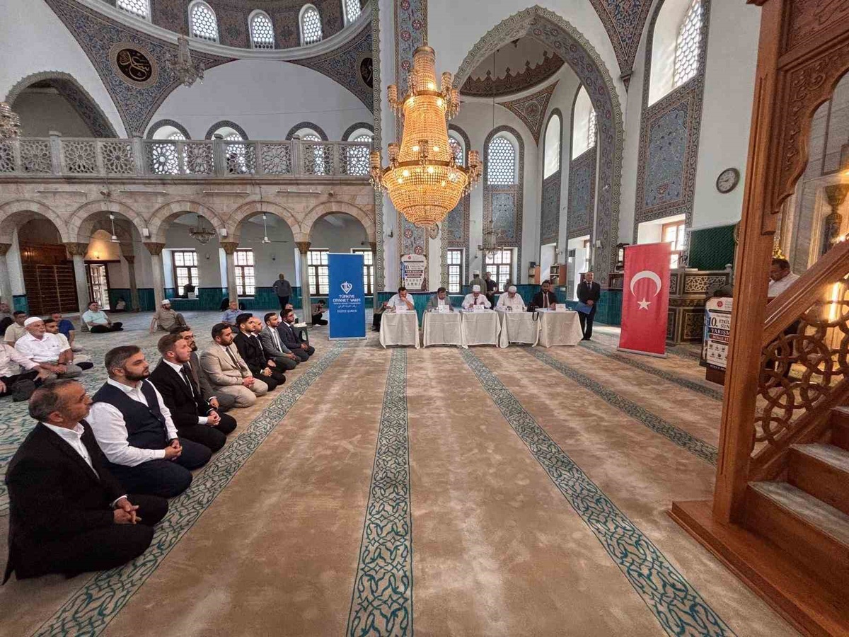 Düzce\'de Etkili Hutbe Yarışması Yapıldı