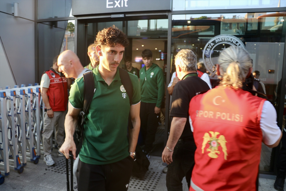 Ferencvaros Trabzon\'a Geldi