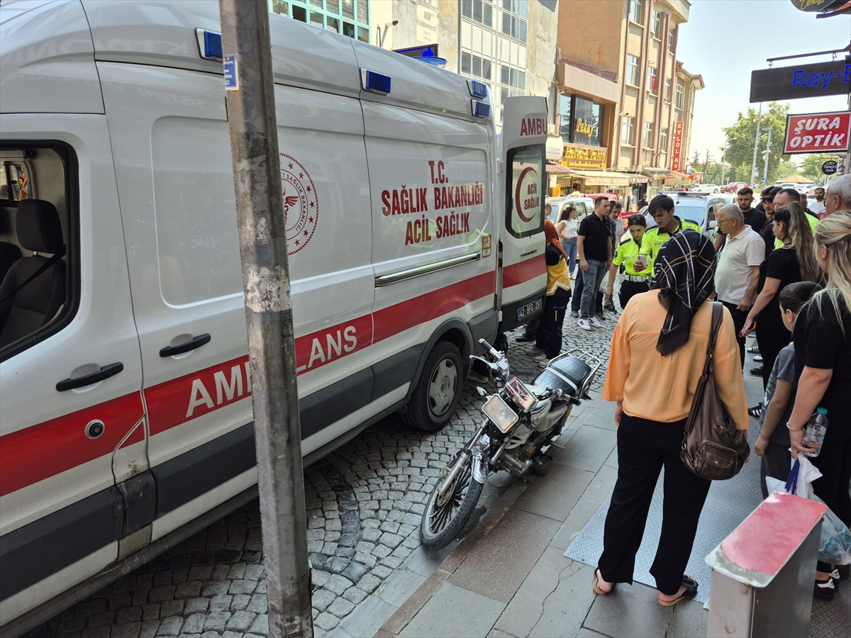 Motosiklet Hırsızı Kaçarken Sahibini Yaraladı