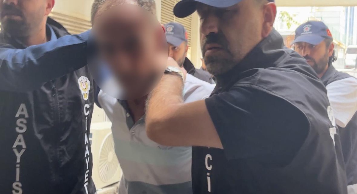 Milletvekilini bıçaklayan zanlı: "Çok pişmanım, çok tahrik etti, yaşadığına seviniyorum"