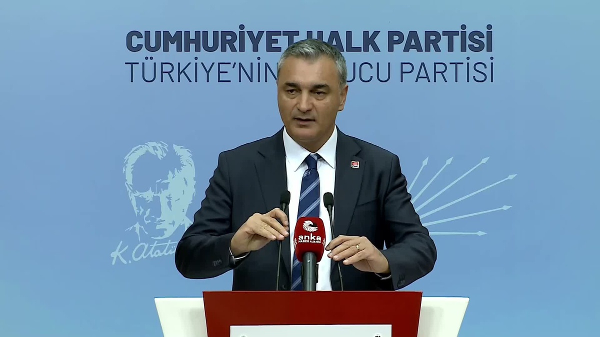 Müslim Sarı: Önümüzdeki hafta, CHP\'nin yol haritalarının belirleneceği, konuşulacağı bir istişare haftası olacak