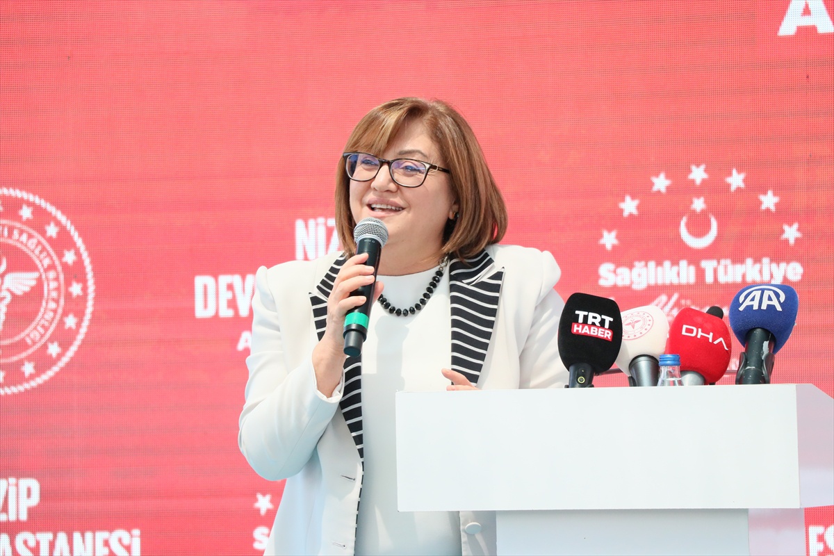 Sağlık Bakanı: Yılda 1 Milyar Sağlık Hizmeti