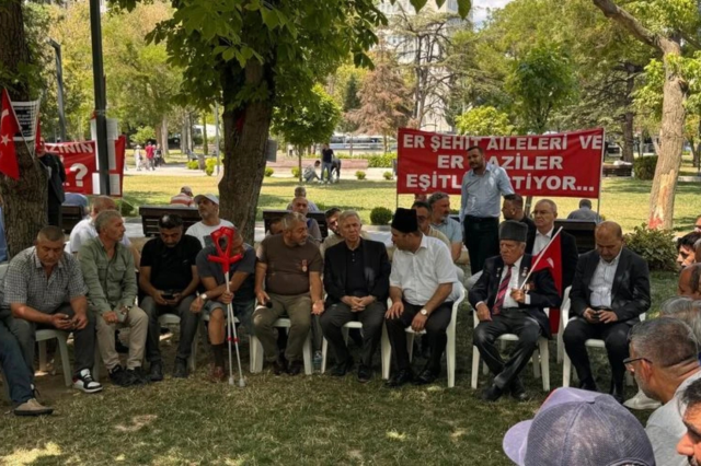 Şehit yakınları ve gazilerin 38 gündür süren oturma eylemine müdahale