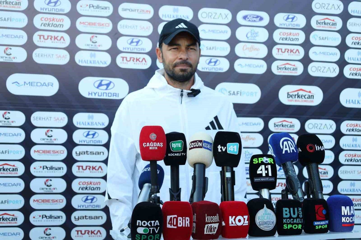 Kocaelispor\'un Hedefi: En Az Gol Yiyen Takım Olmak