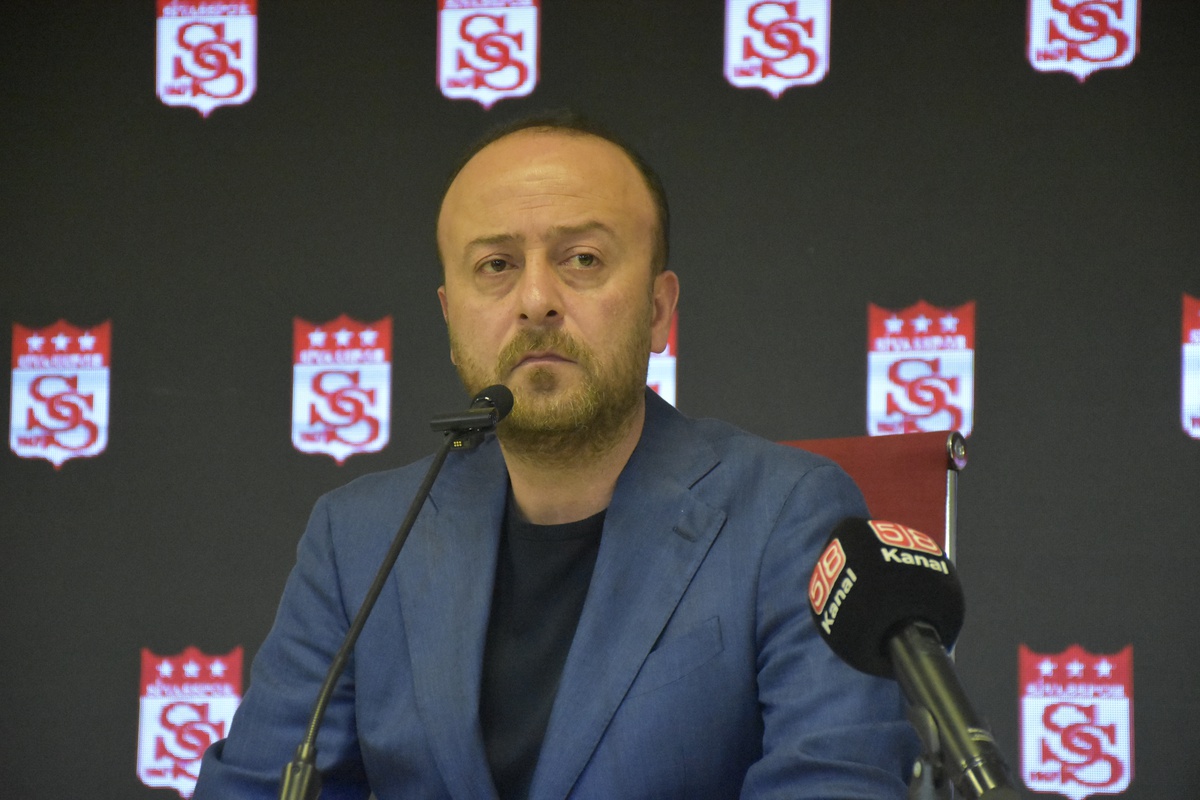 Sivasspor\'da Mali Yapı Öncelik
