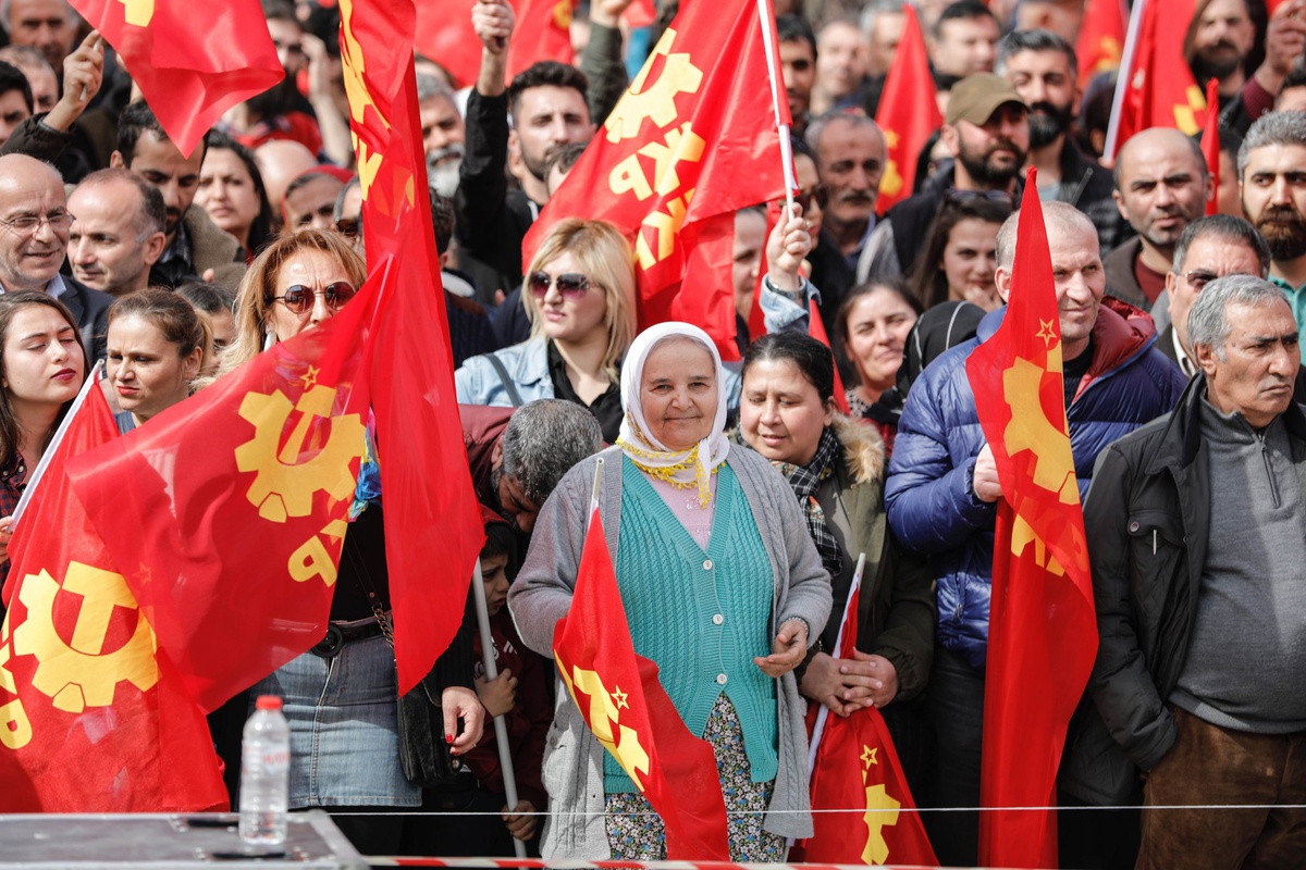 TKP\'den Tarikat ve Cemaatlere Sert Çıkış