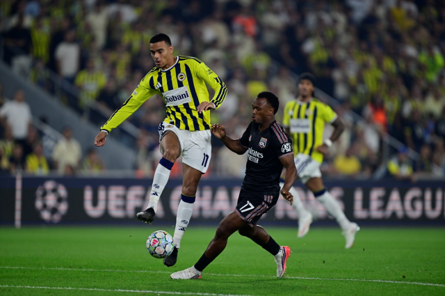 Ülke Fenerbahçe'yi konuşuyor! Greenwood'u yere göğe sığdıramadılar, Kerem'i yerden yere vurdular