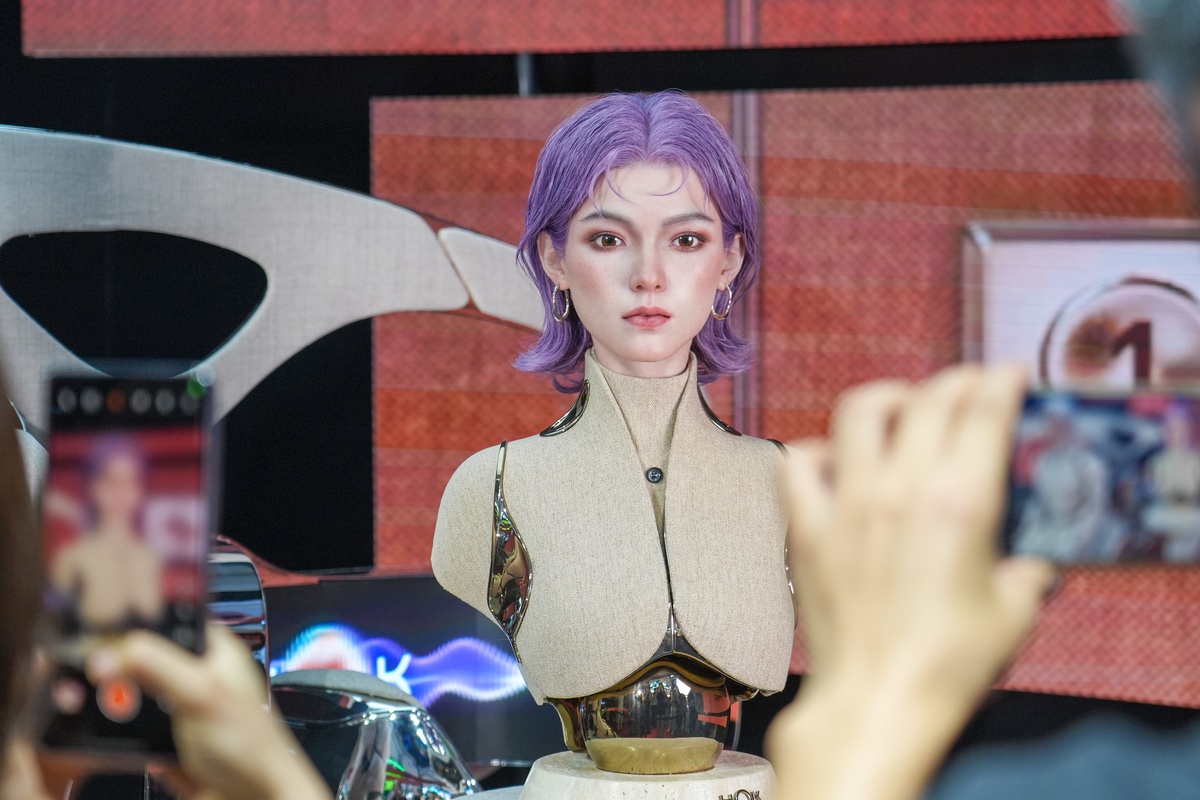 Dünya Robot Konferansı Beijing\'de Başladı