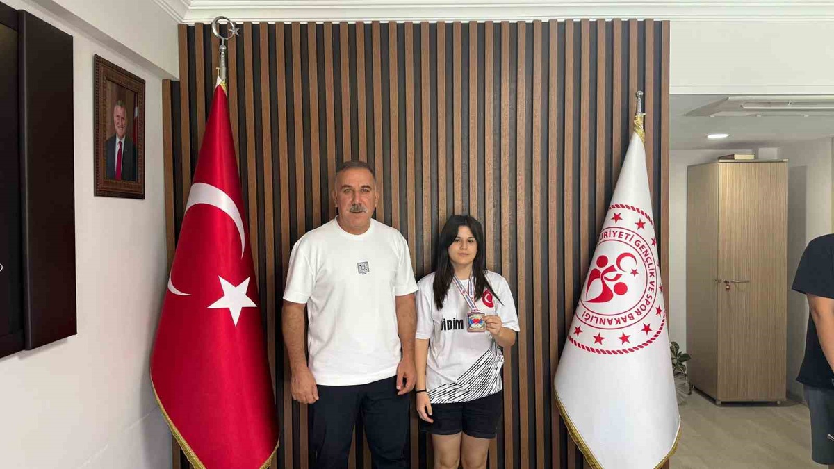 Aydınlı Genç Boksörlerden Büyük Başarı