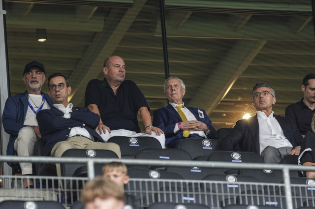 Masaya yumruğunu vurdu! Aziz başkan İsmail Kartal ve Asensio için gerekeni yapıyor