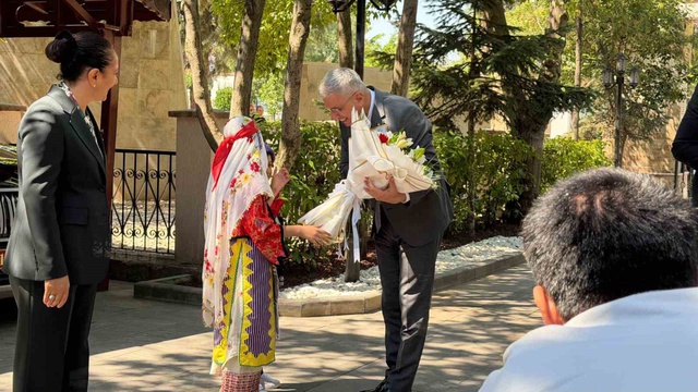 Bakan Memişoğlu'ndan sağlık çalışanlarına müjde: Hastanelere 24 saat kreş hizmeti geliyor