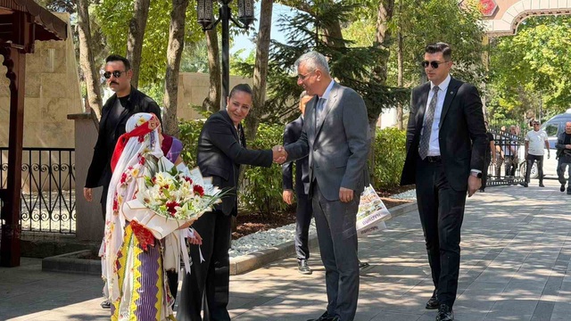 Bakan Memişoğlu'ndan sağlık çalışanlarına müjde: Hastanelere 24 saat kreş hizmeti geliyor