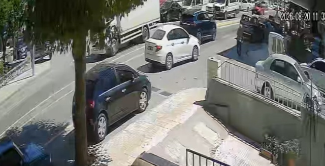 Çorum Belediye Başkanı Halil İbrahim Aşgın makam aracıyla zincirleme kazaya karıştı