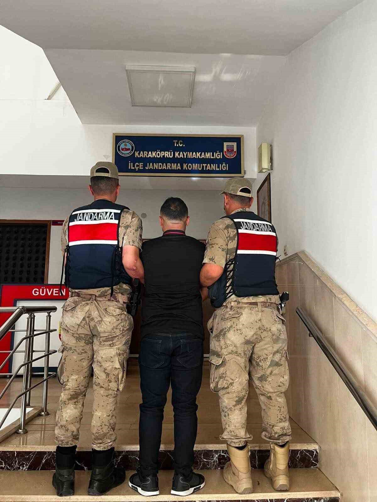 Dolandırıcı Jandarma Tarafından Yakalandı