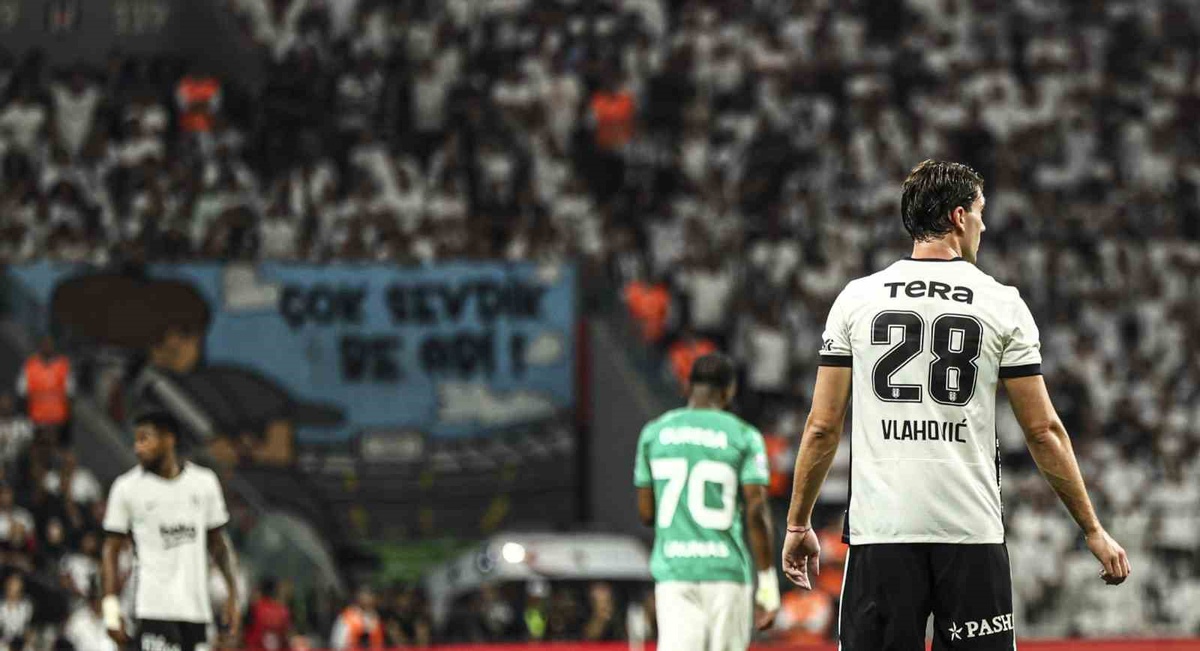 Vlahovic Beşiktaş\'ta İlk Maçını Oynadı