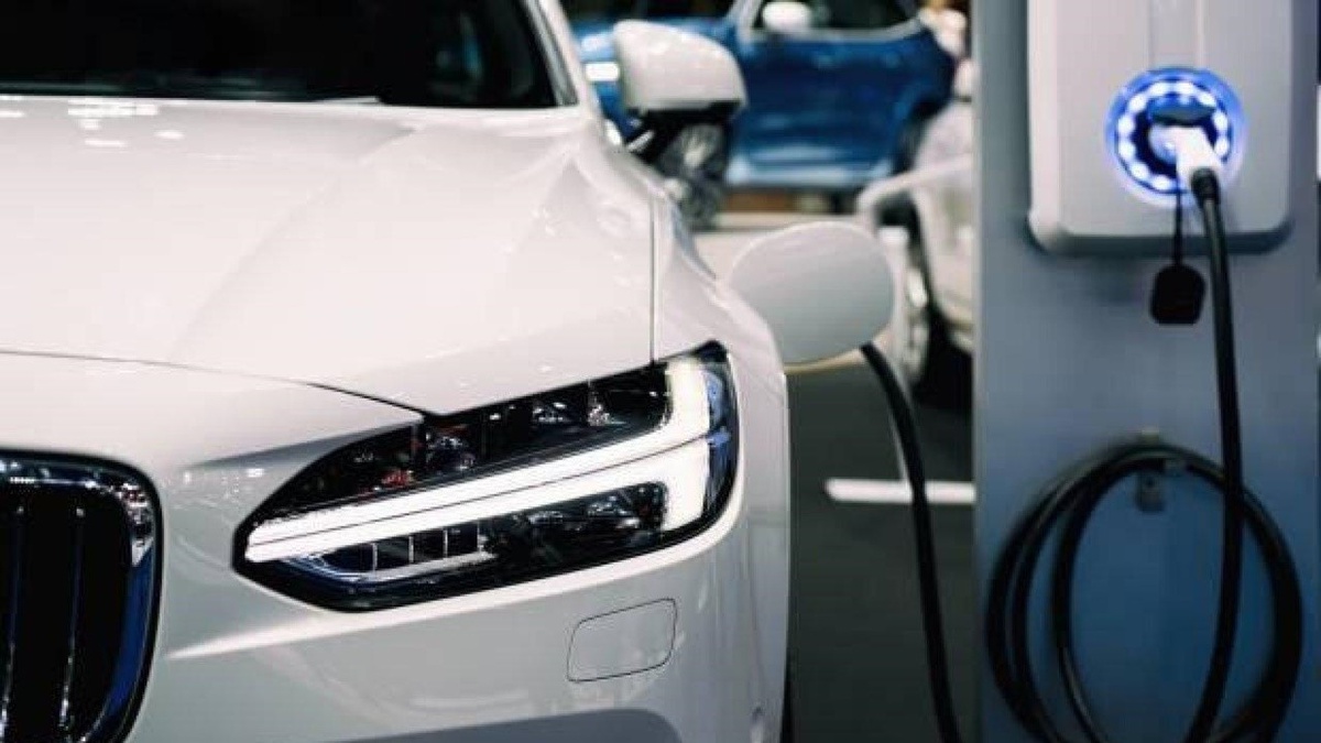 Geely\'nın Katı Hal Batarya Planı
