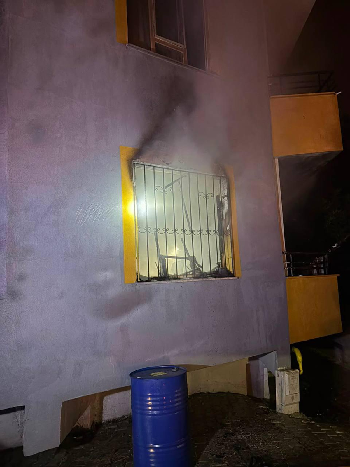 Hatay\'da Yangın ve Patlama Anı Kamerada