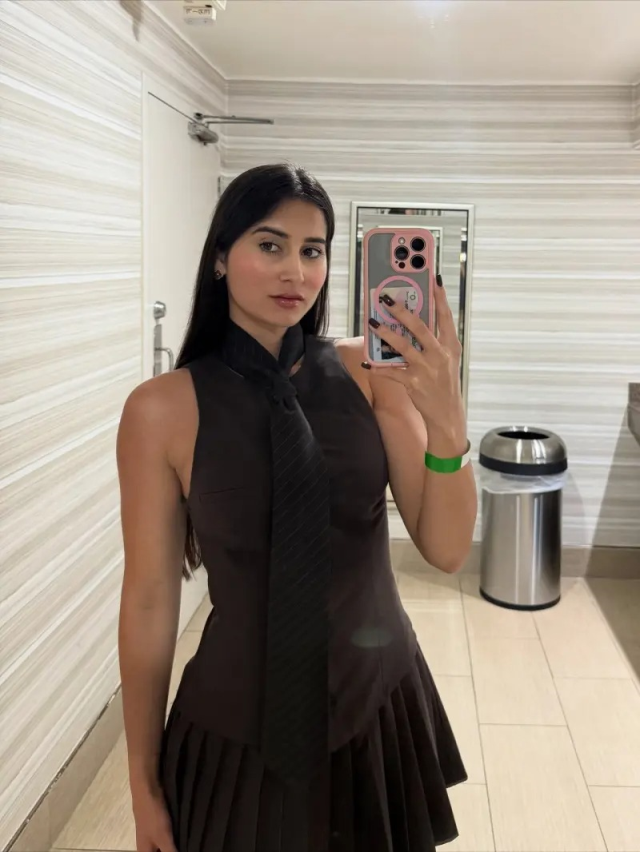 Influencer olmak uğruna akılalmaz vahşet! Evini ateşe verdi, çocuklarına sıcak mum döktü