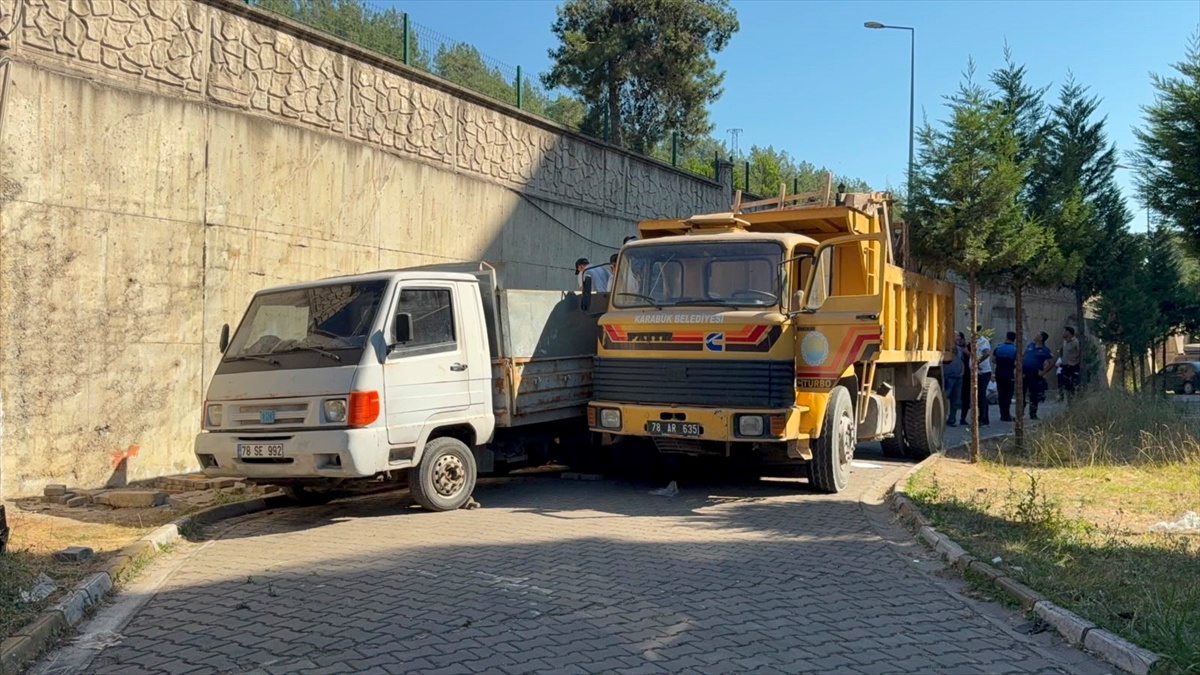 Karabük\'te Çöpler Temizlendi
