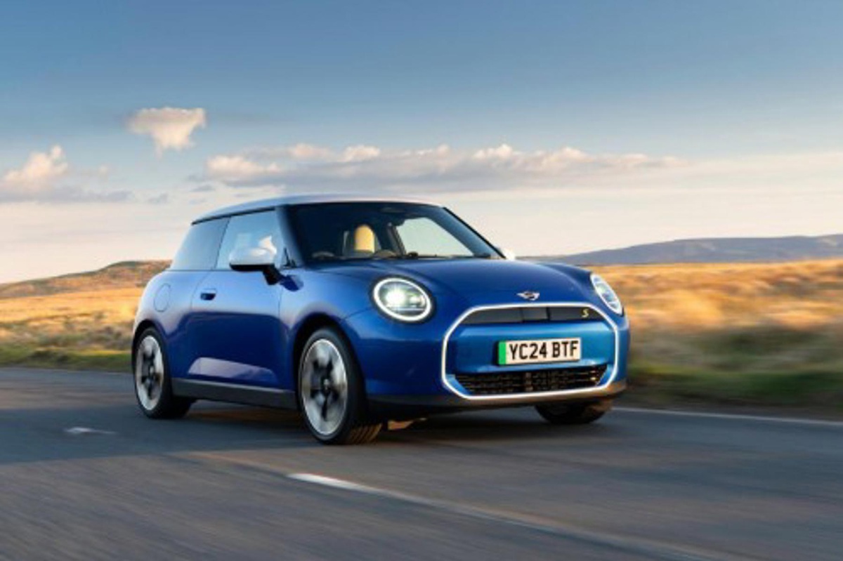 Mini, Arkadan Çekişli Elektrikli Modelle Yeniden Doğuyor