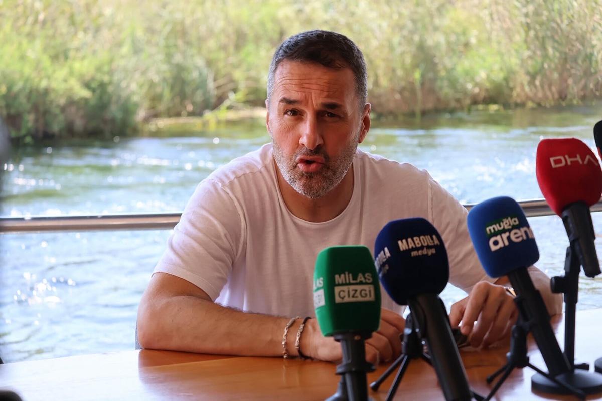 Muğlaspor\'da Teknik Direktör Koşukavak\'tan Sert Eleştiriler