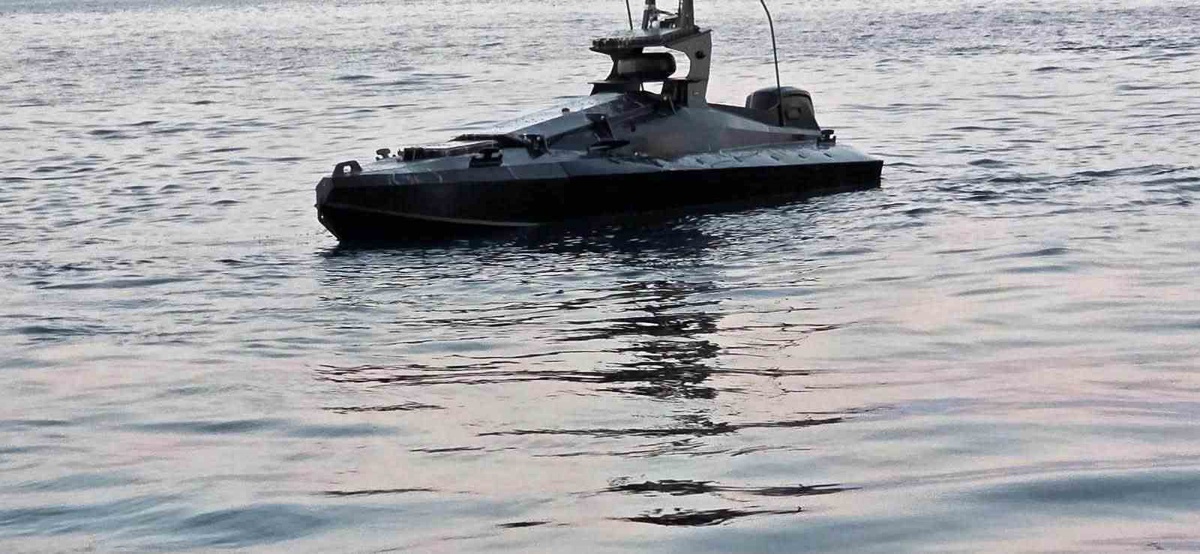 Romanya F-16 ile Deniz Aracını İmha Etti