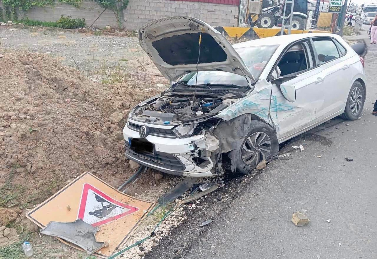 Samandağ\'da Trafik Kazası: 1 Yaralı