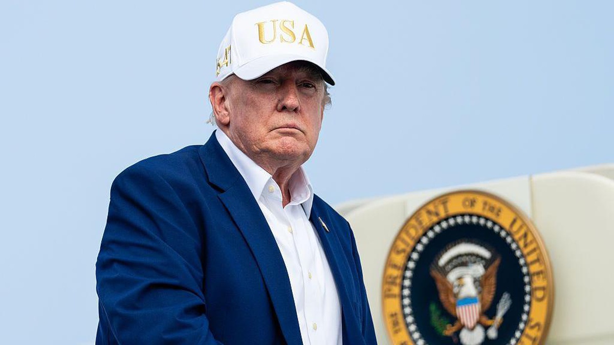 Trump\'tan İran Uyarısı: Aşırı Ekonomik Sonuçlar!