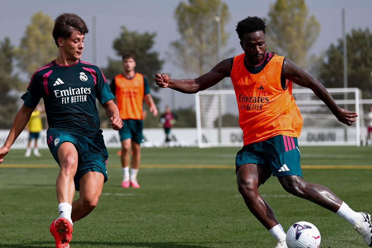 Vinicius Jr. baba oluyor