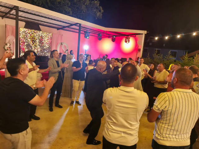 Yeni evli belediye personeli üvey oğlu tarafından öldürüldü! Geriye sadece bu görüntüler kaldı