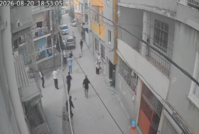 Adana’da aile kavgası sokağı savaş alanına çevirdi