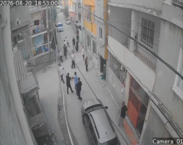 Adana’da aile kavgası sokağı savaş alanına çevirdi