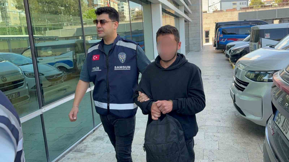 Samsun\'da Aracına Zarar Verip Babasını Darp Eden Şahıs Gözaltında