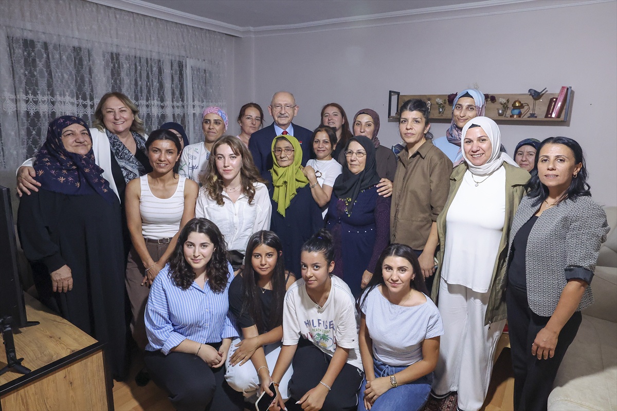 Kılıçdaroğlu, Ev İşçileriyle Buluştu