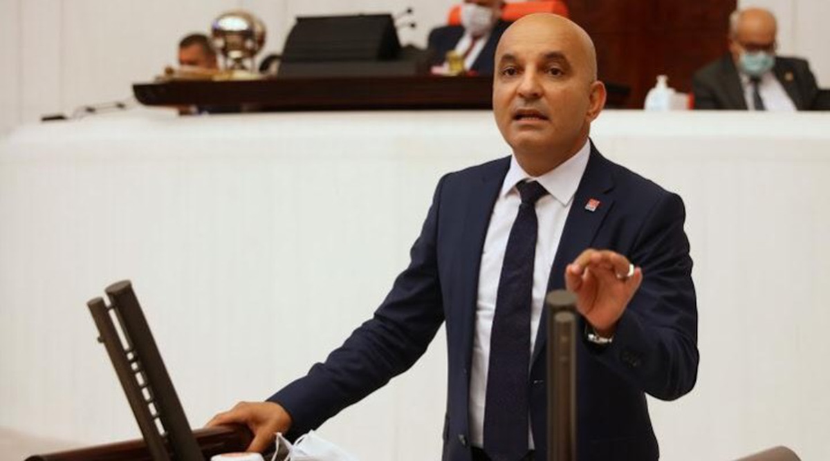 CHP\'de Yeniden Yapılanma Süreci